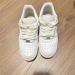 Nike White Low-Top Leather Sneakers